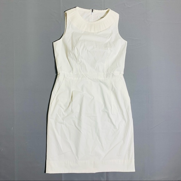 Banana Republic Dresses & Skirts - Banana republic halter neck dress